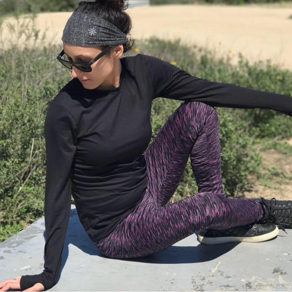 Slender Me Leggings. Sizes available xs-s-m-xl